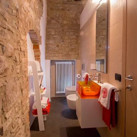 La Corsarola Apartment *