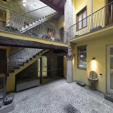 Apartment La Corsarola Bergamo